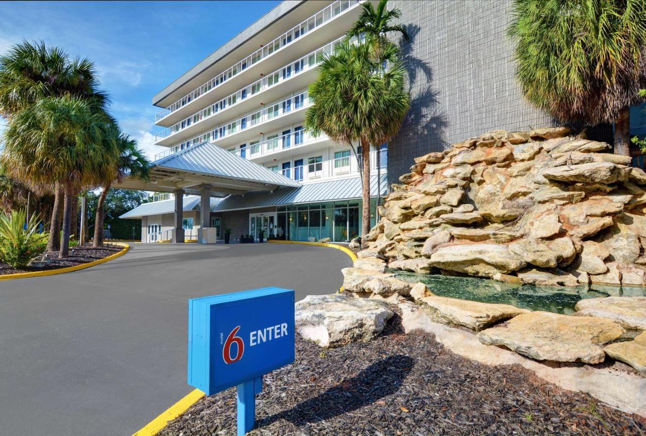 Motel 6-Cutler Bay, Fl Dış mekan fotoğraf