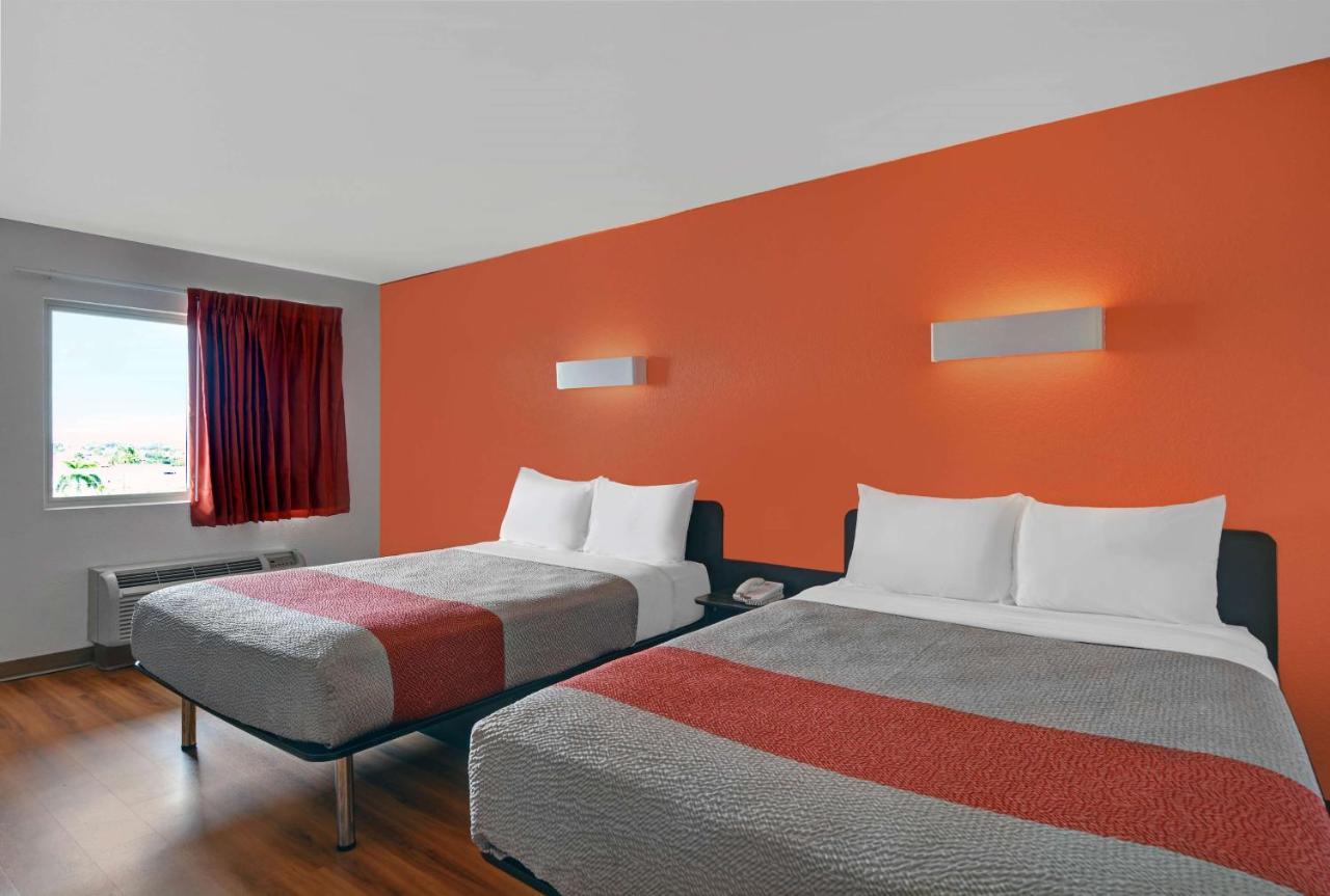 Motel 6-Cutler Bay, Fl Dış mekan fotoğraf
