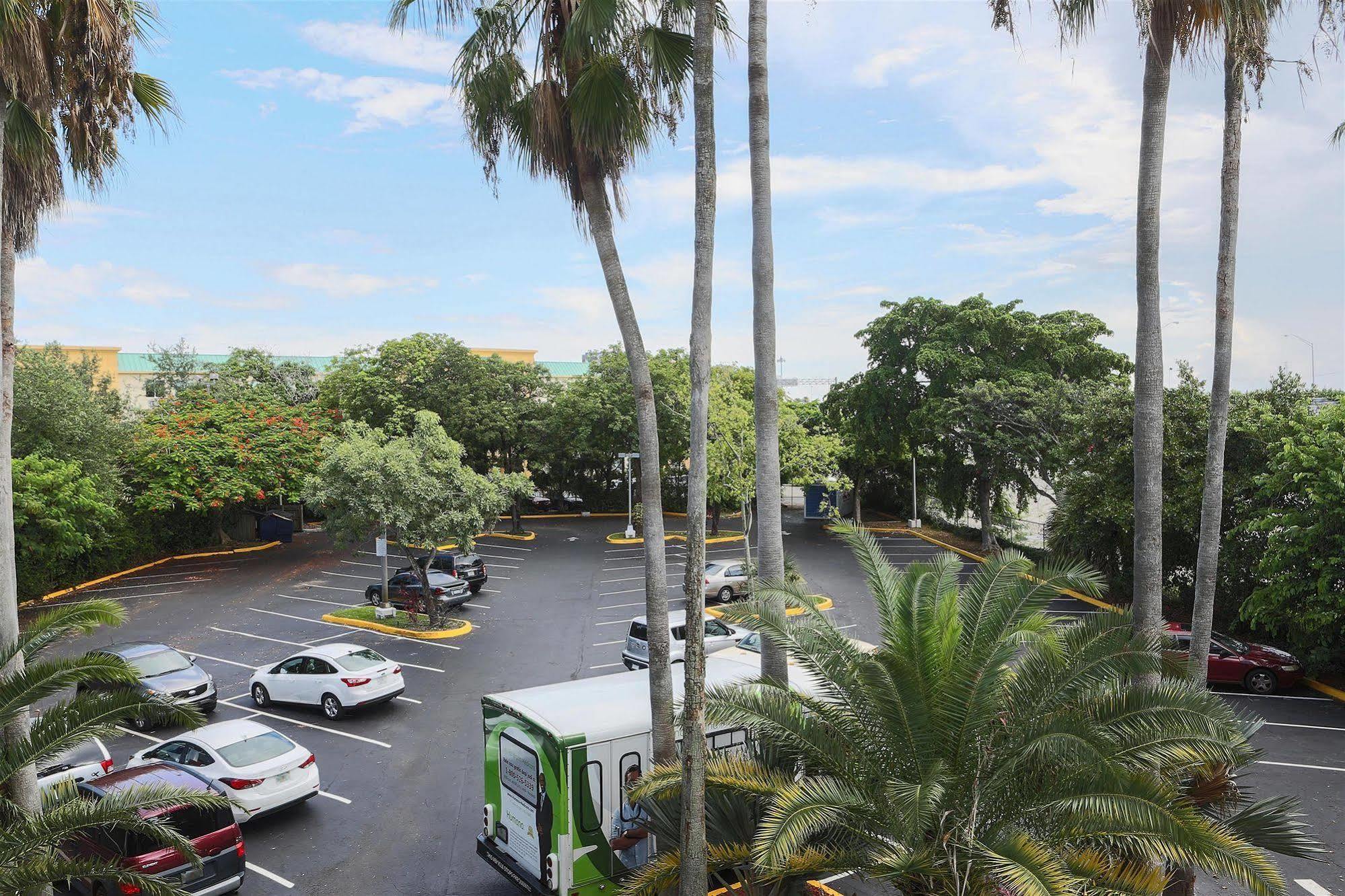 Motel 6-Cutler Bay, Fl Dış mekan fotoğraf