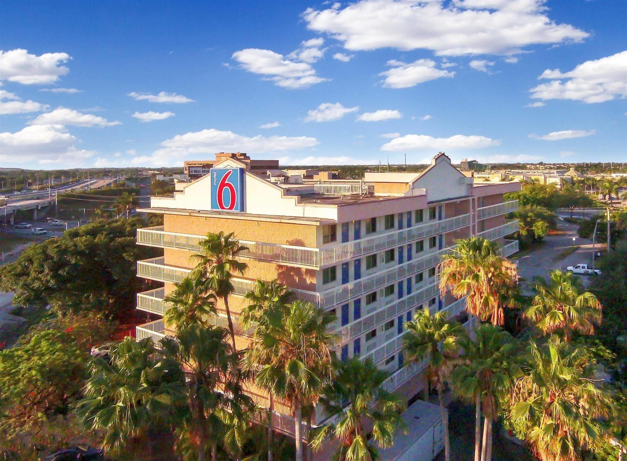 Motel 6-Cutler Bay, Fl Dış mekan fotoğraf
