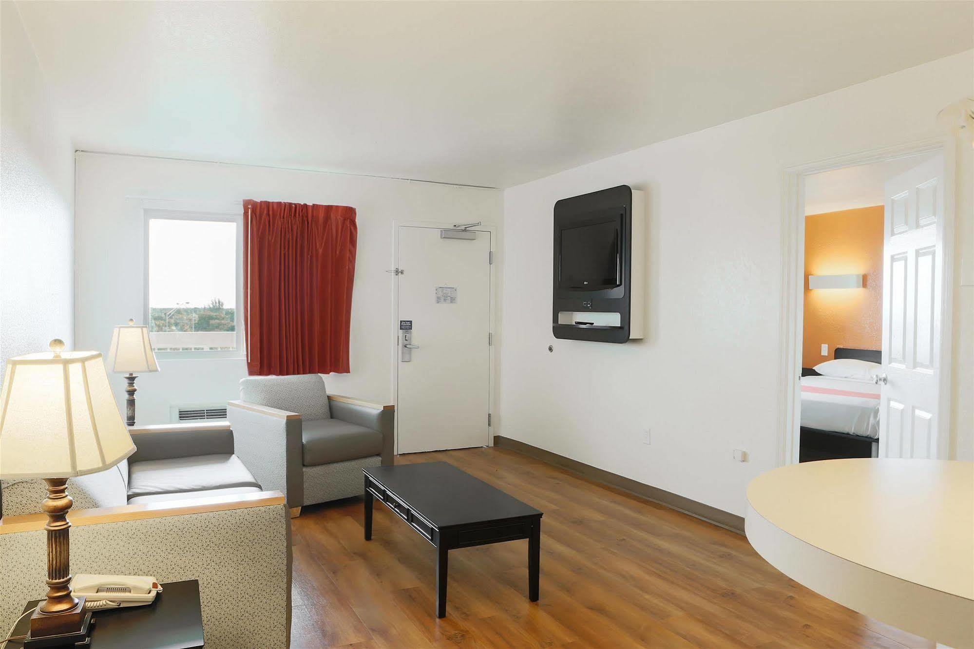 Motel 6-Cutler Bay, Fl Dış mekan fotoğraf