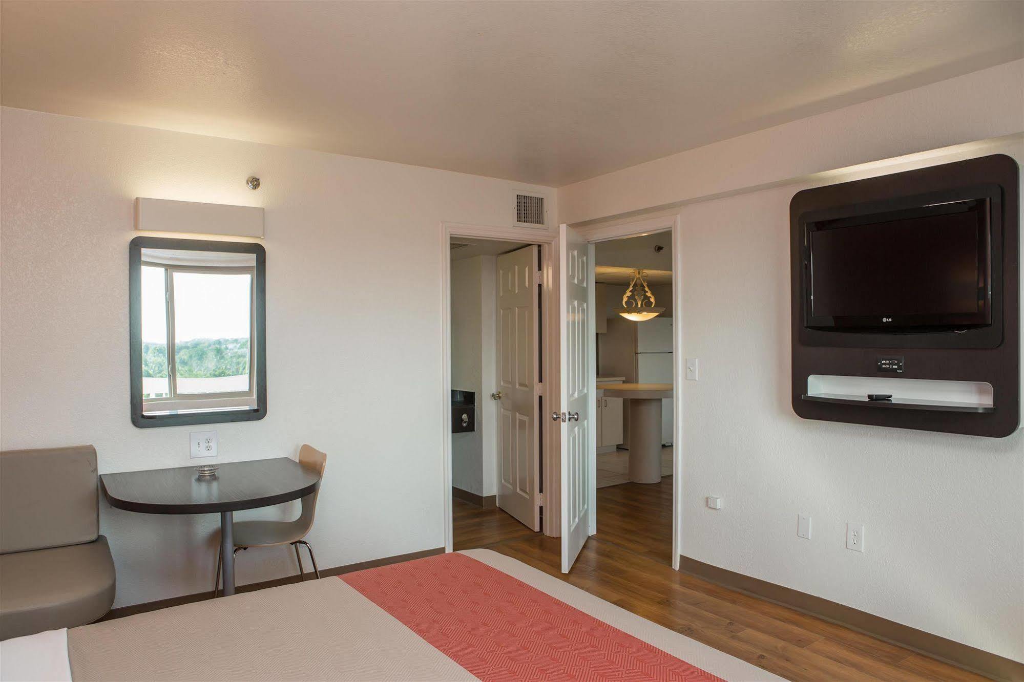 Motel 6-Cutler Bay, Fl Dış mekan fotoğraf